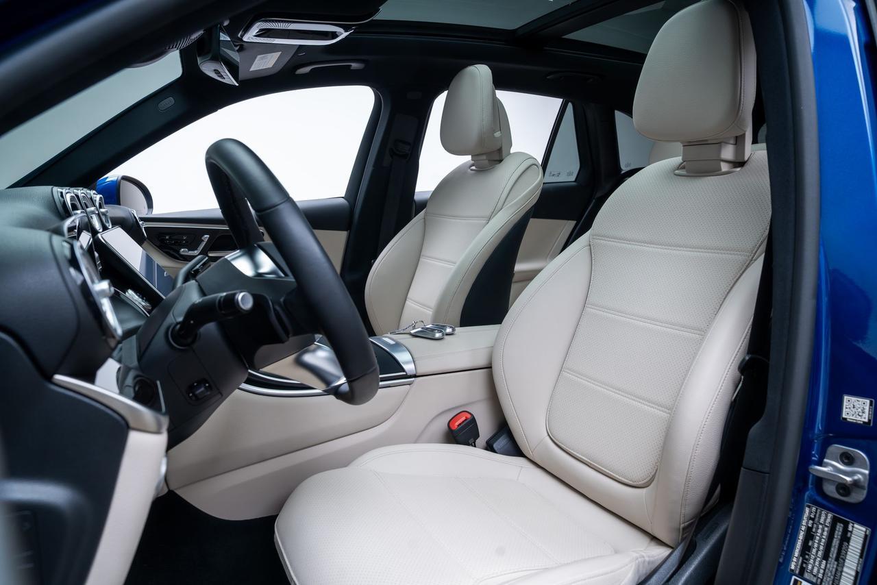 2025 Mercedes-Benz GLC GLC 300 Exclusive Trim AMG Line Portland OR
