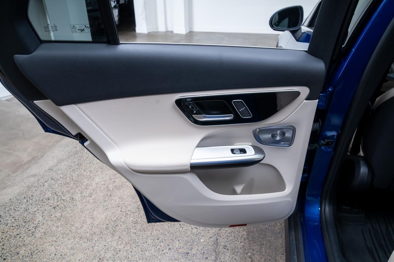 2025 Mercedes-Benz GLC GLC 300 Exclusive Trim AMG Line Portland OR