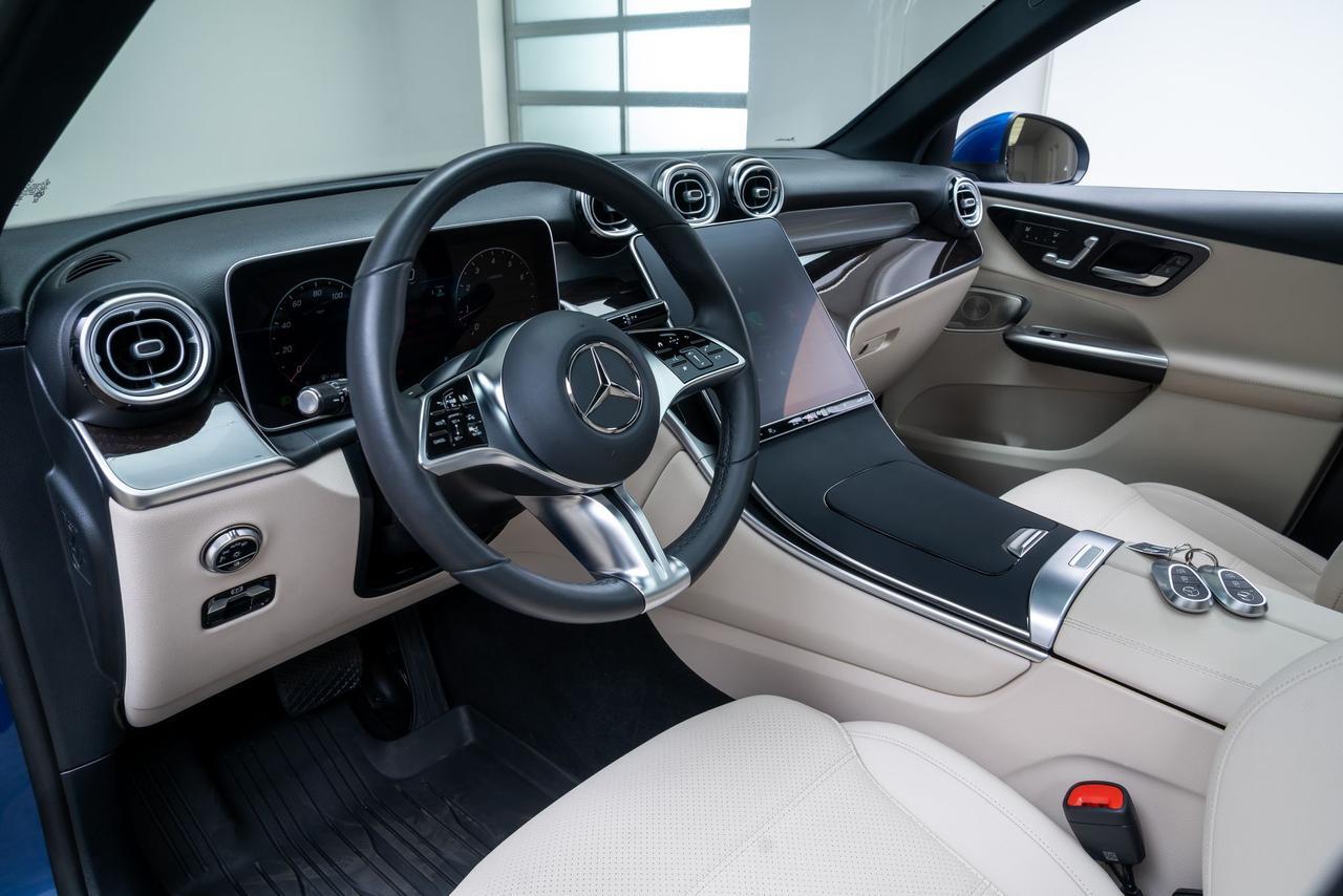 2025 Mercedes-Benz GLC GLC 300 Exclusive Trim AMG Line Portland OR