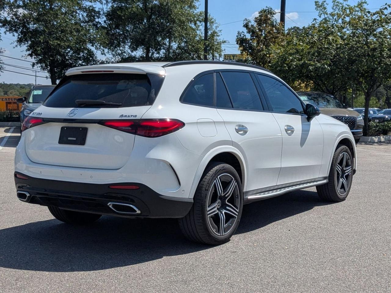 2025 Mercedes-Benz GLC GLC 300