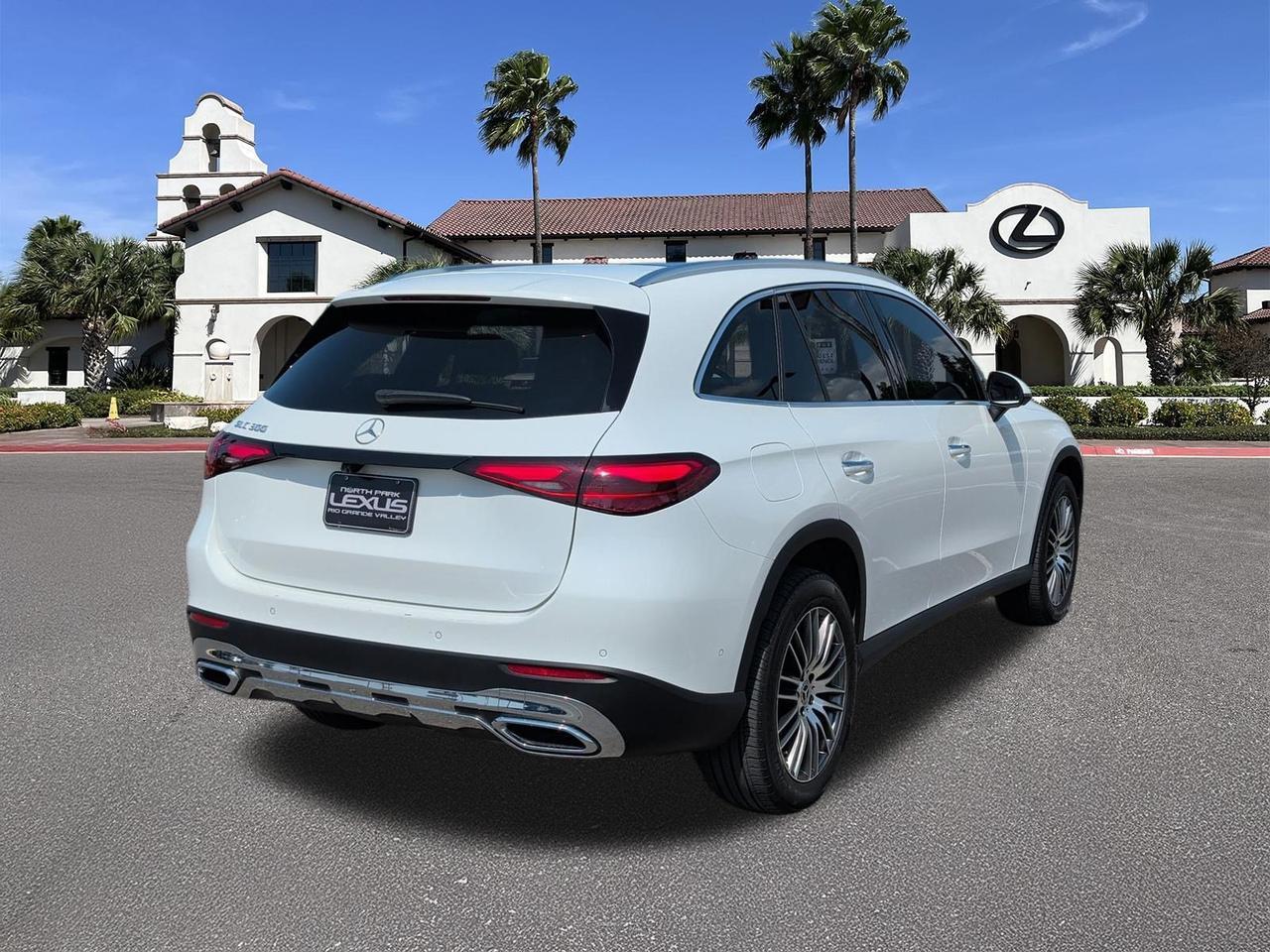 2025 Mercedes-Benz GLC GLC 300