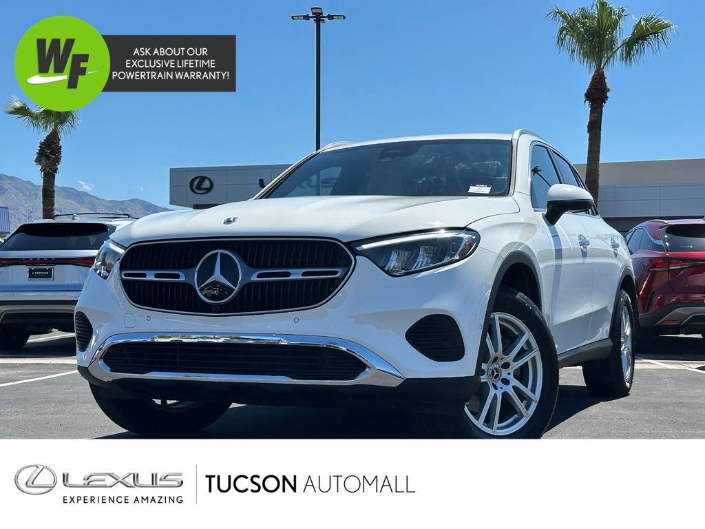 2025 Mercedes-Benz GLC