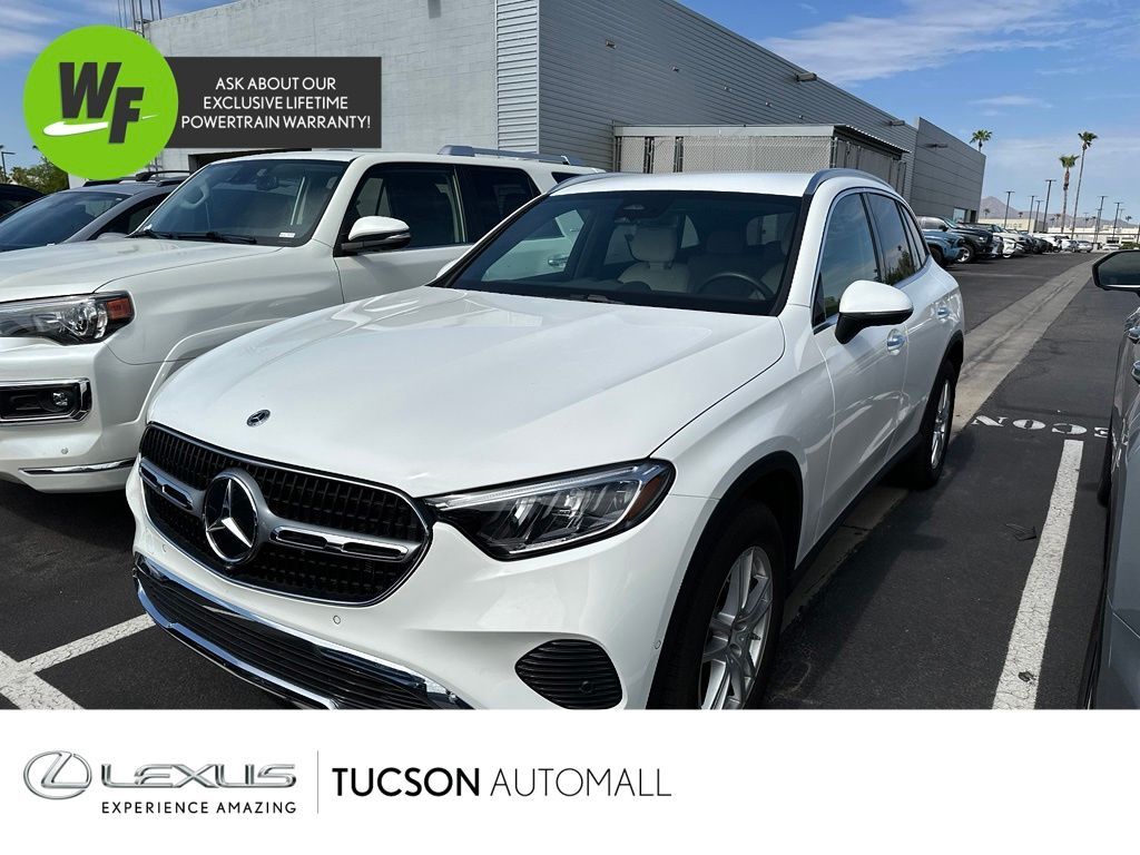 2025 Mercedes-Benz GLC