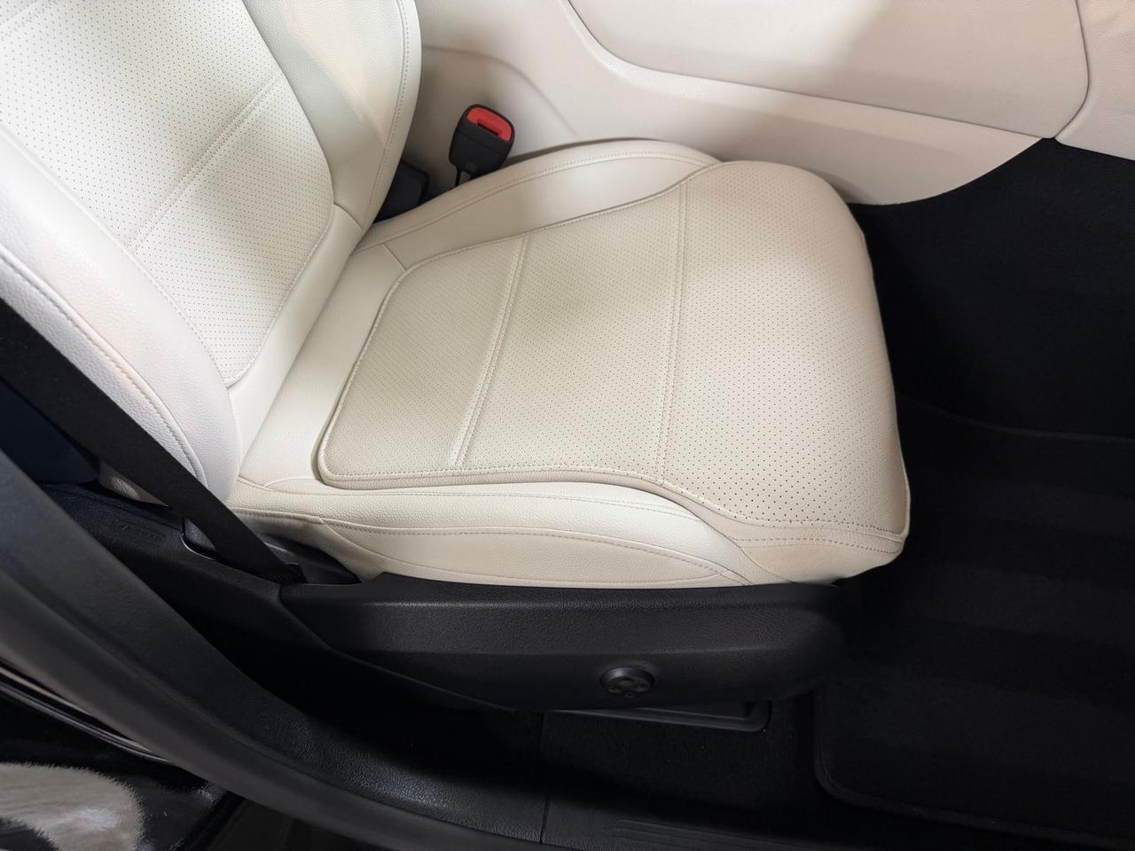 2025 Mercedes-Benz GLC GLC 300 Annapolis MD