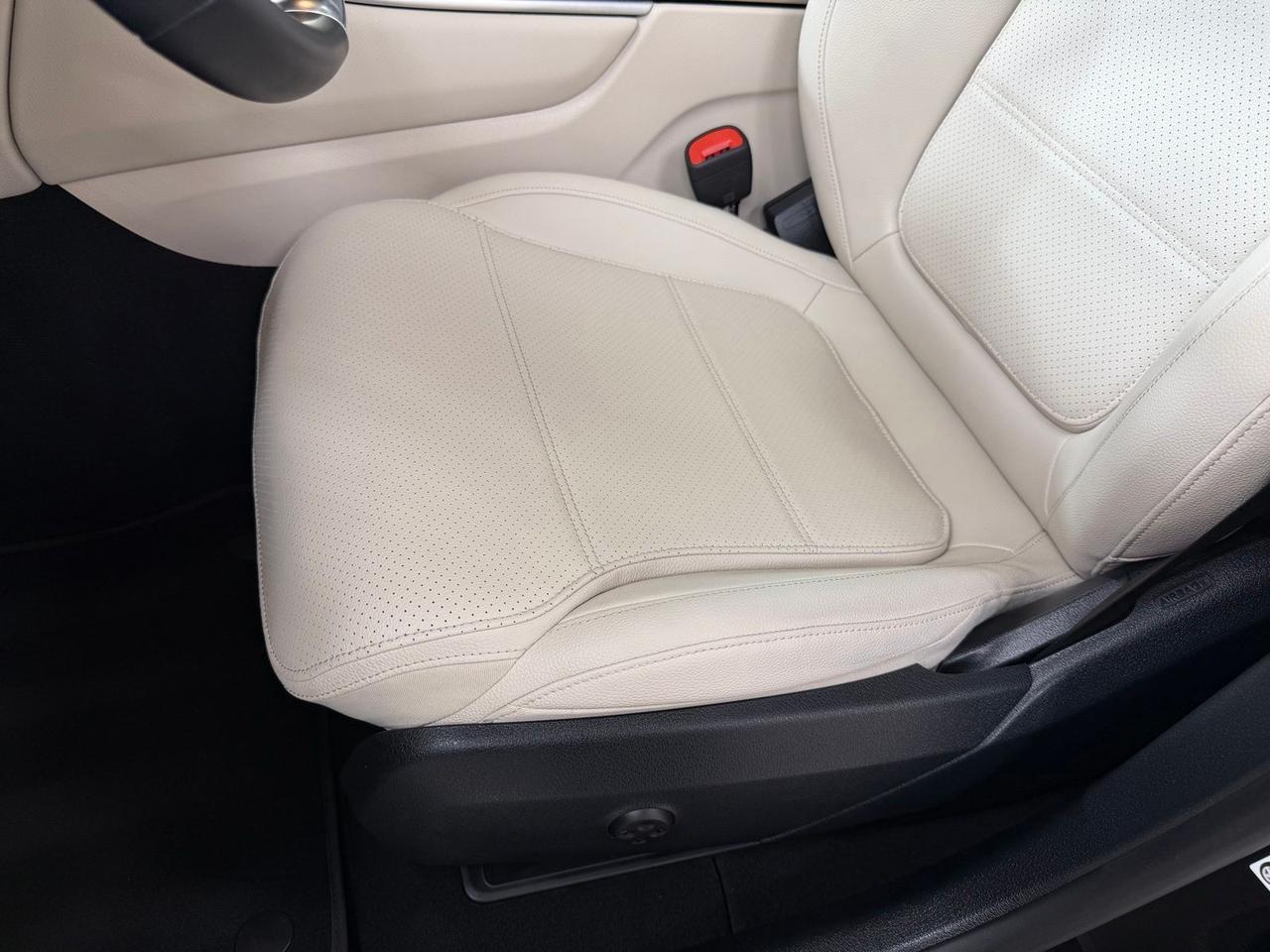 2025 Mercedes-Benz GLC GLC 300 Annapolis MD