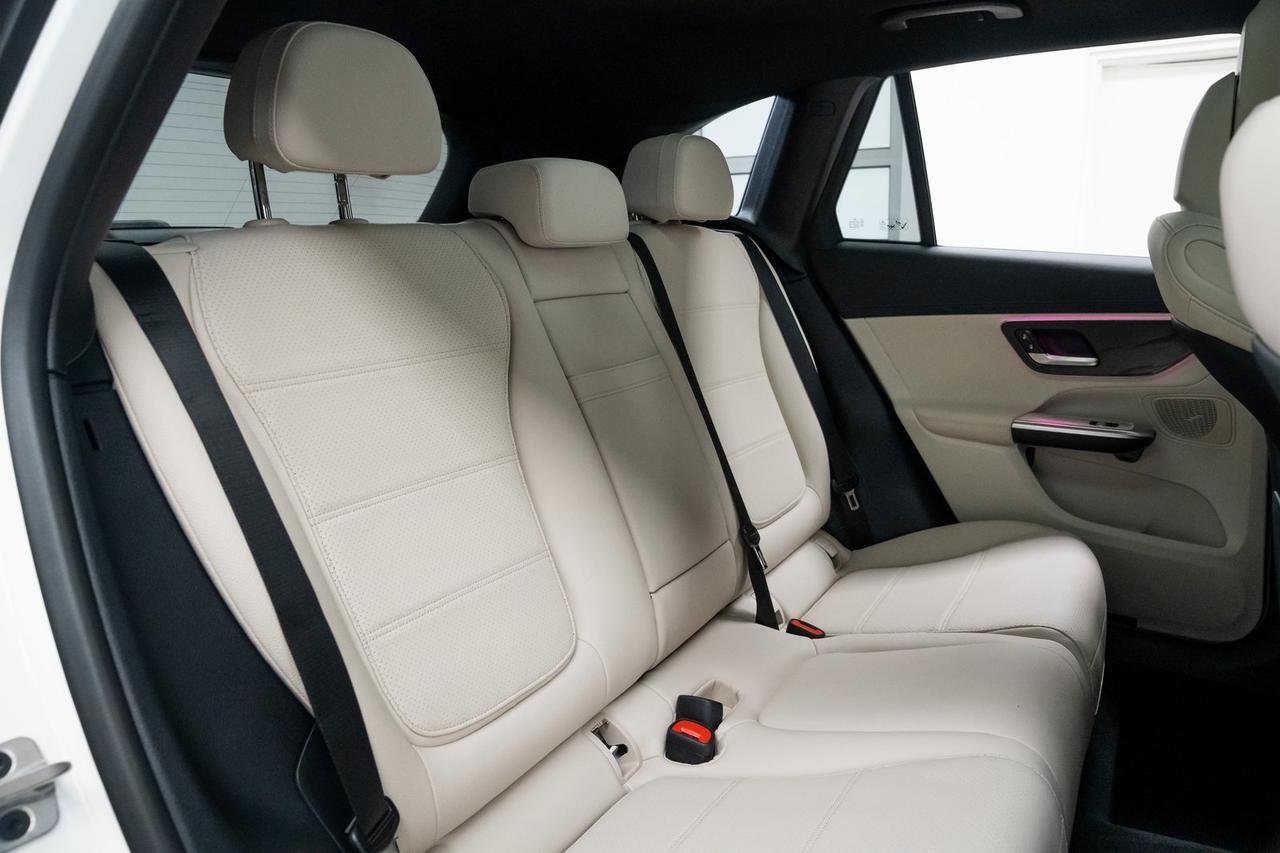 2025 Mercedes-Benz GLC GLC 350e 1 Owner Heated Seats Portland OR