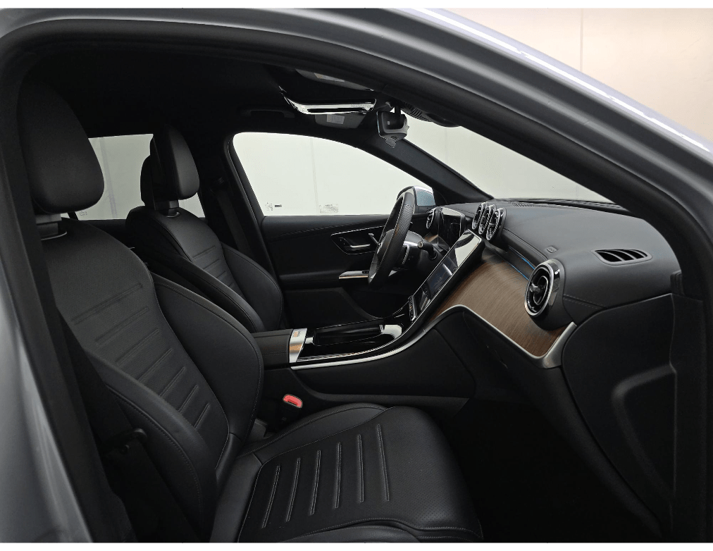 2025 Mercedes-Benz GLC GLC 350e 4MATIC&reg; AMG Line Active Park Assist Portland OR