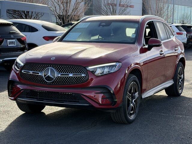 2025 Mercedes-Benz GLC
