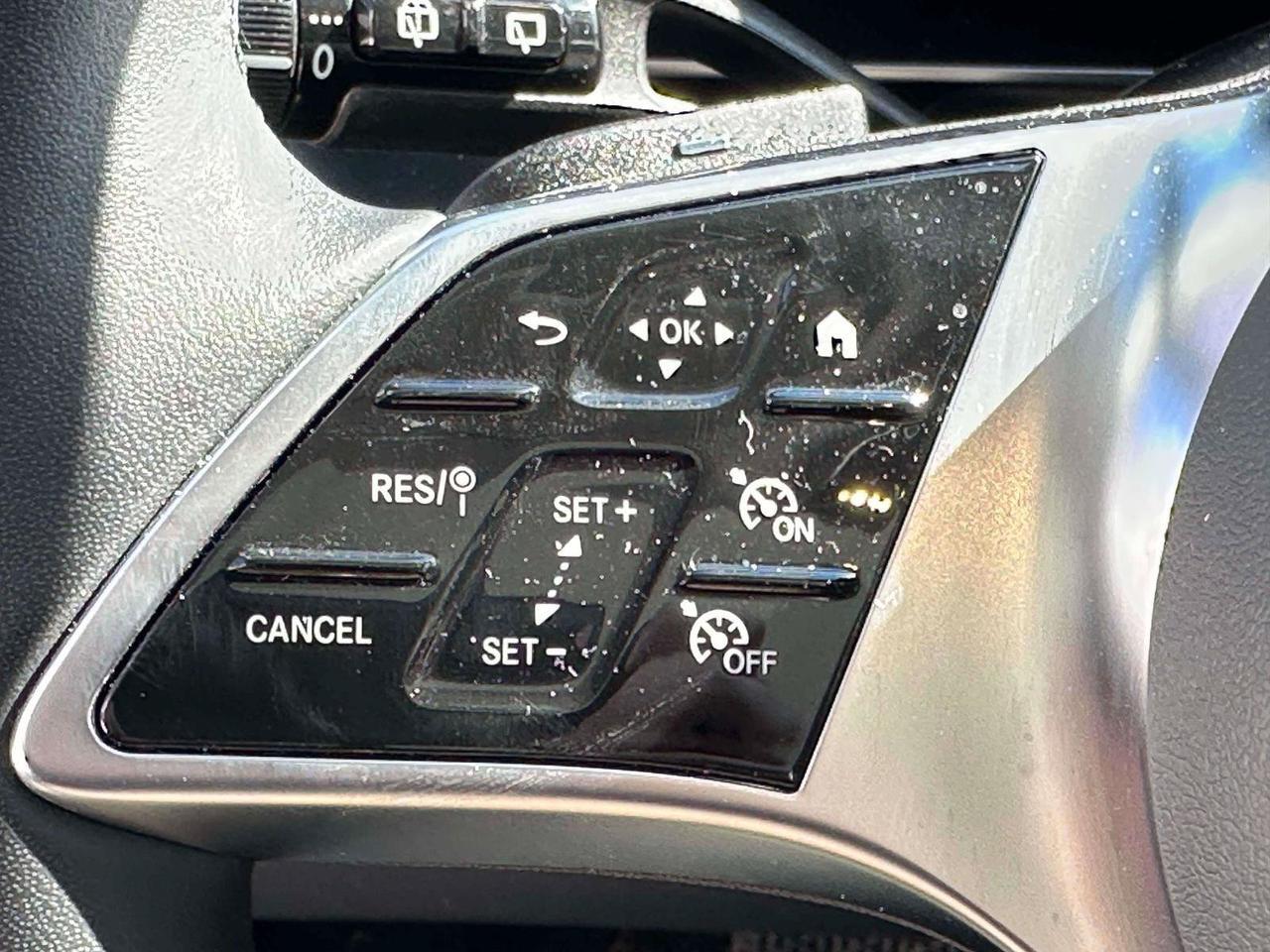2025 Mercedes-Benz GLC Base - Photo 18