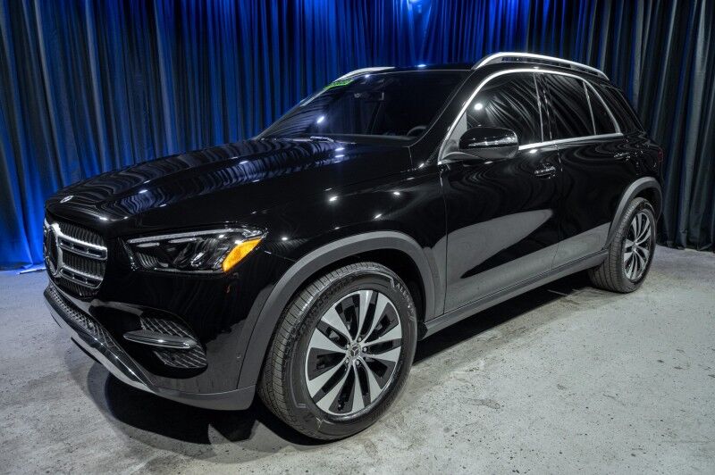 2025 Mercedes Benz GLC 350e 4MATIC photo 4