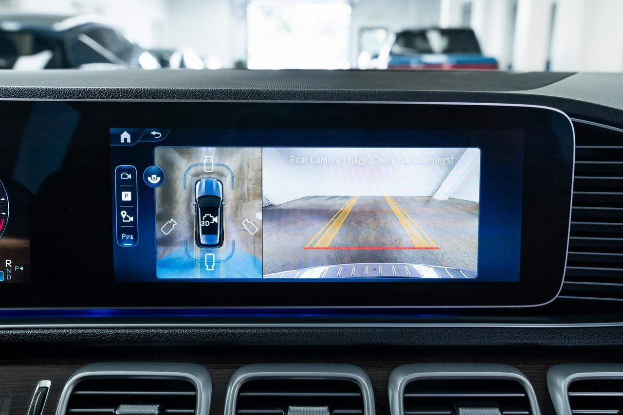 2025 Mercedes-Benz GLE GLE 450e 1 Owner AMG Line Exterior Panoramic Sliding Roof Portland OR