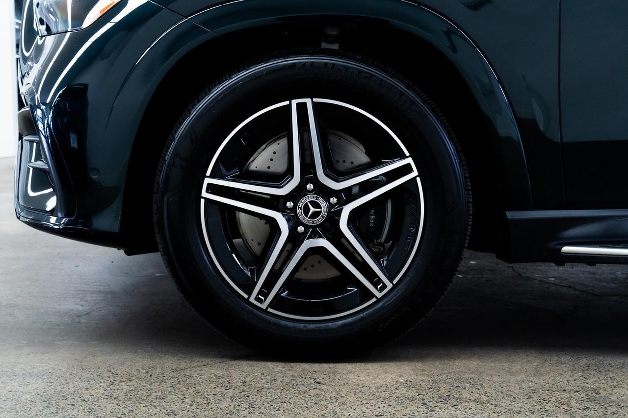 2025 Mercedes-Benz GLE GLE 450e 1 Owner AMG Line Exterior Panoramic Sliding Roof Portland OR