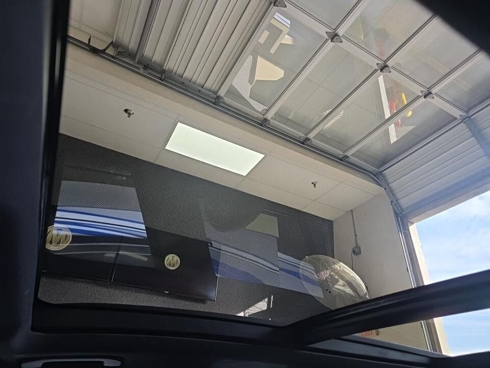 2025 Mercedes-Benz GLE GLE 450e 4MATIC AMG Line Exterior Panoramic Sliding Roof Portland OR