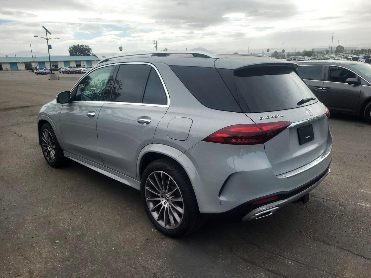 2025 Mercedes-Benz GLE GLE 450e 4MATIC Burmester Sound Adaptive Cruise Portland OR