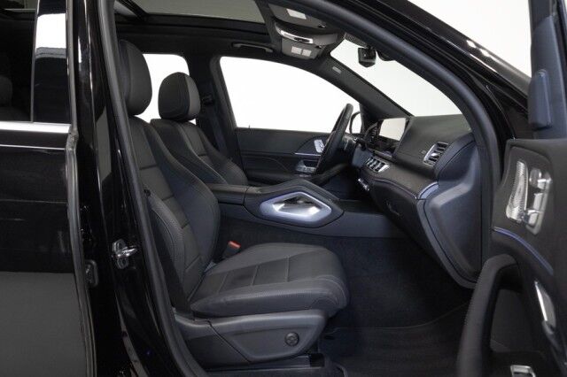 2025 Mercedes-Benz GLS 450 4MATIC *ONLY 7500 MILES* *1-OWNER* San Diego CA