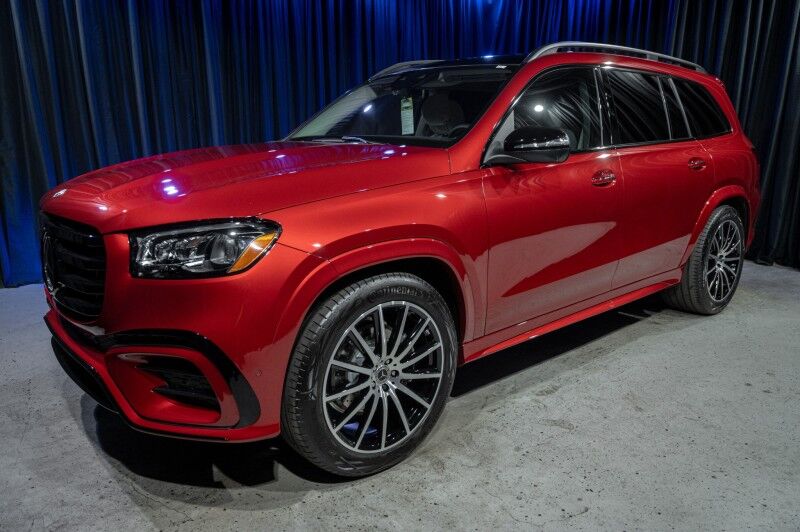 2026 Mercedes Benz GLS 450 4MATIC photo 3