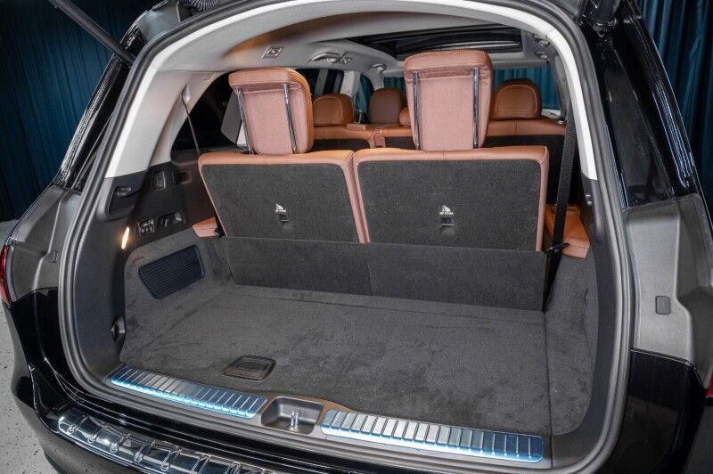 2025 Mercedes Benz GLS 450 4MATIC photo 4