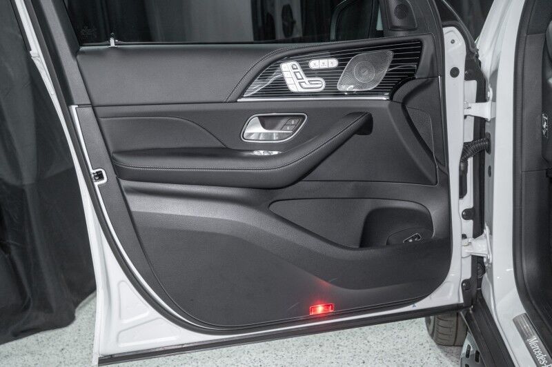 2025 Mercedes-Benz GLS Base - Photo 9