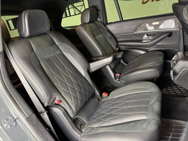 2025 Mercedes-Benz GLS AMG GLS 63 manufaktur paint, nappa leather, dinamica wheel/headliner, captain chairs AND MUCH MORE!! Fort Lauderdale FL