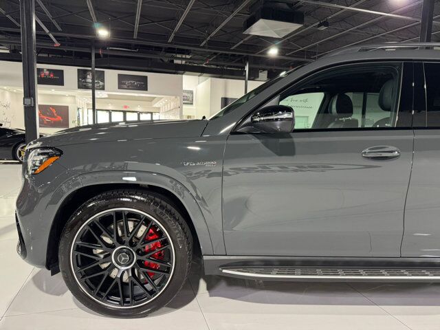 2025 Mercedes-Benz GLS AMG GLS 63 manufaktur paint, nappa leather, dinamica wheel/headliner, captain chairs AND MUCH MORE!! Fort Lauderdale FL