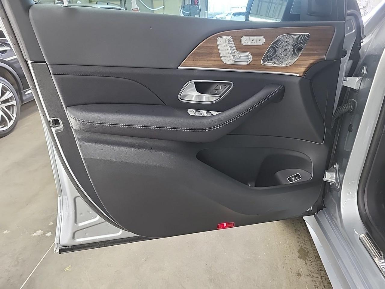 2025 Mercedes-Benz GLS GLS 450 4MATIC&reg; Ventilated Seats Burmester Sound Portland OR