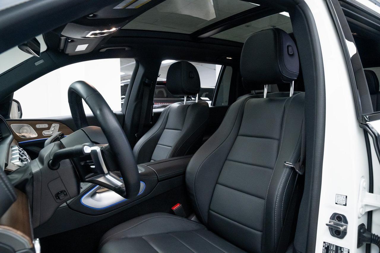2025 Mercedes-Benz GLS GLS 450 AMG Line Second Row Captains Chairs Portland OR