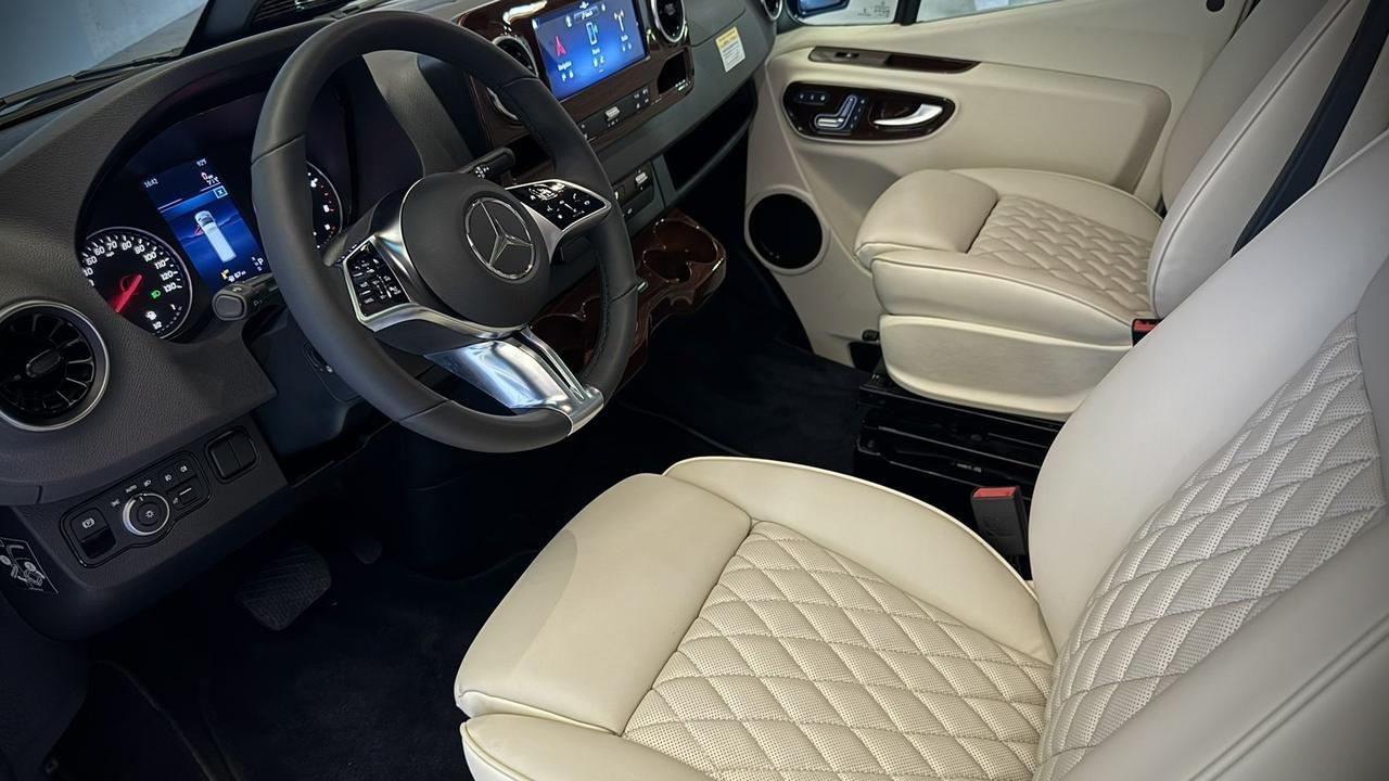 2025 Mercedes Benz Lexani Motorcars Regalia Anaheim Hills CA