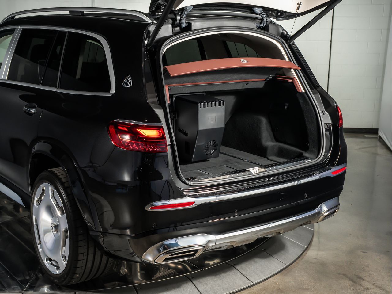 2025 Mercedes-Benz Maybach GLS 600 4MATIC Santa Clarita CA