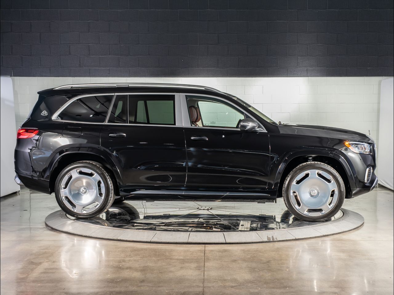 2025 Mercedes-Benz Maybach GLS 600 4MATIC Santa Clarita CA