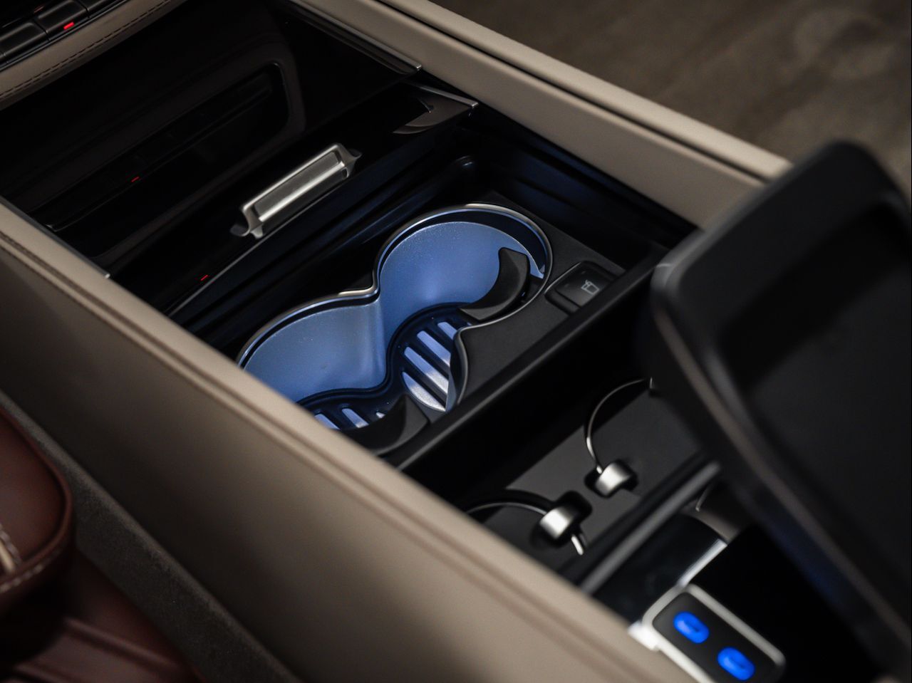 2025 Mercedes-Benz Maybach GLS 600 4MATIC Santa Clarita CA