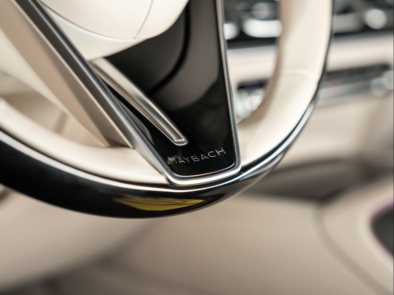 2025 Mercedes-Benz Maybach GLS 600 4MATIC Santa Clarita CA