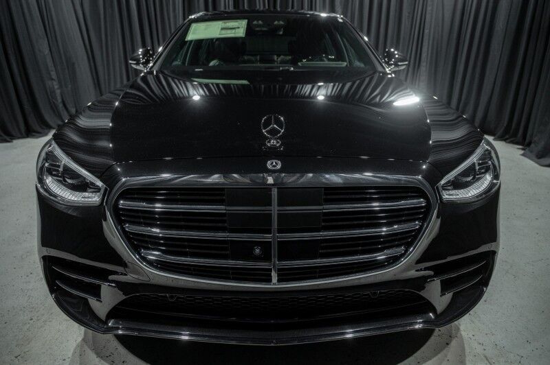 2025 Mercedes-Benz S-Class S 580 4MATIC&reg; Sedan