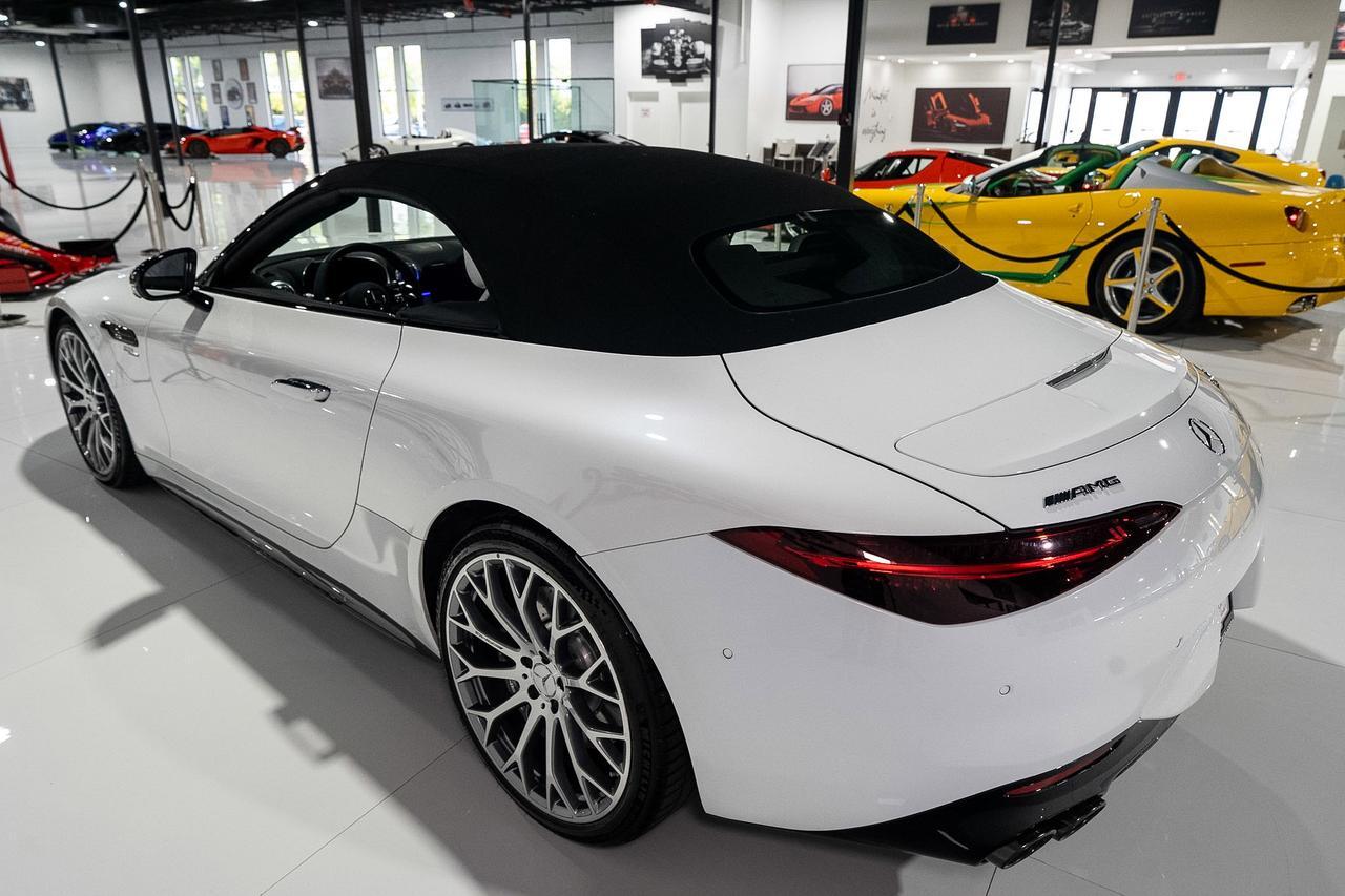 2025 Mercedes-Benz SL AMG SL 43 Moonlight White Metallic paint,Night Package Plus,Exclusive Nappa leather interior & MORE! Fort Lauderdale FL