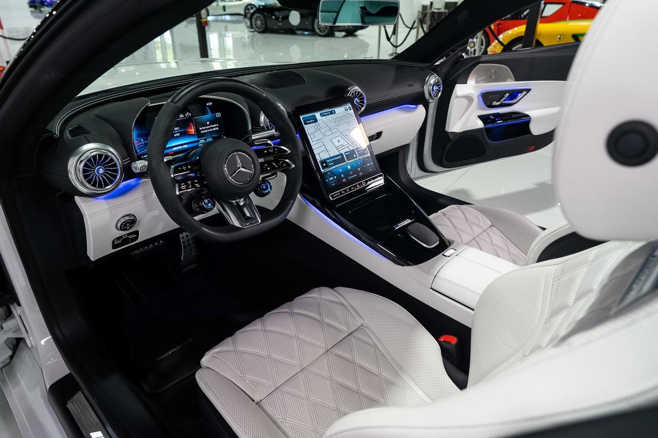 2025 Mercedes-Benz SL AMG SL 43 Moonlight White Metallic paint,Night Package Plus,Exclusive Nappa leather interior & MORE! Fort Lauderdale FL