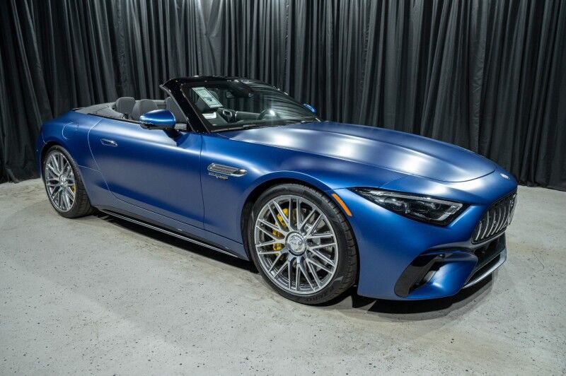 2025 Mercedes Benz SL AMG 55 photo 3