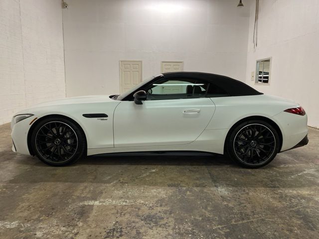2025 Mercedes-Benz SL-Class SL 43 AMG&reg;