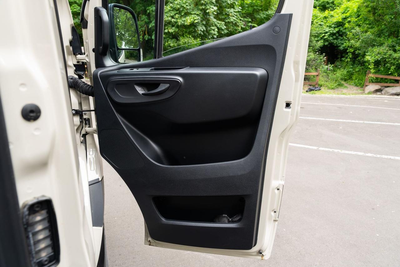 2025 Mercedes-Benz Sprinter 2500 Cargo 144 WB Gladstone OR
