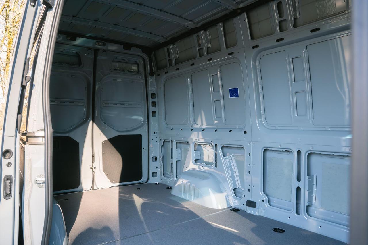 2025 Mercedes-Benz Sprinter 2500 Cargo 144 WB Gladstone OR