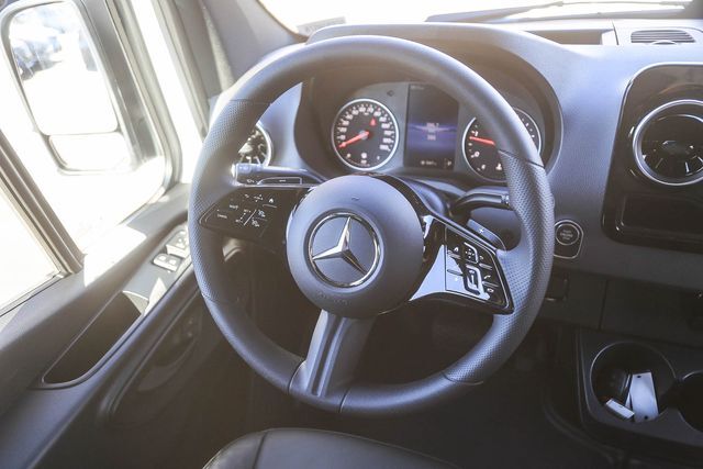 2025 Mercedes-Benz Sprinter 2500 Cargo 144 WB Glendale CA