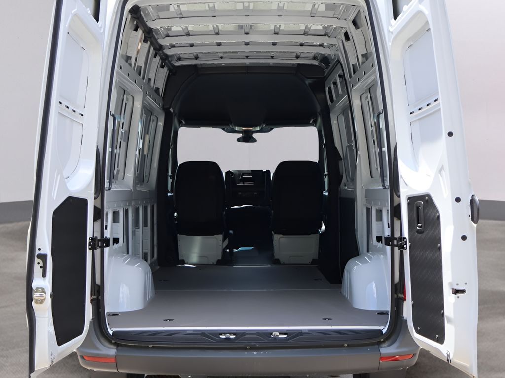 2025 Mercedes-Benz Sprinter 2500 Cargo 144 WB High Roof San Clemente CA