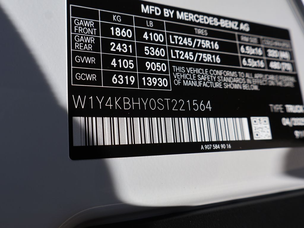 2025 Mercedes-Benz Sprinter 2500 Cargo 144 WB High Roof San Clemente CA