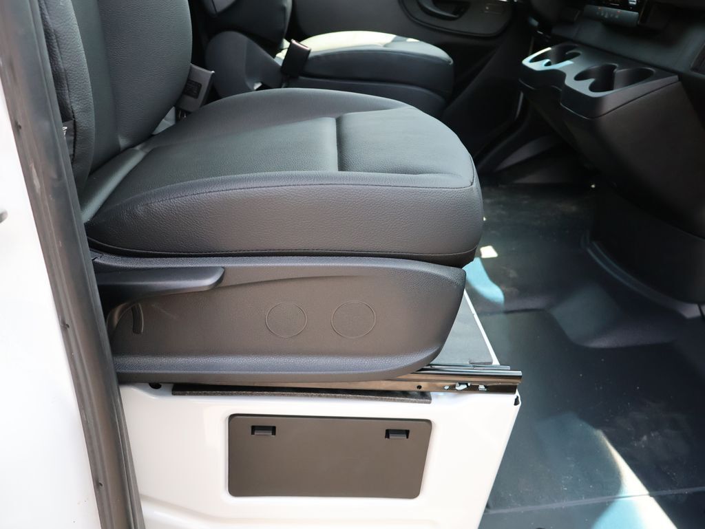 2025 Mercedes-Benz Sprinter 2500 Cargo 144 WB High Roof San Clemente CA