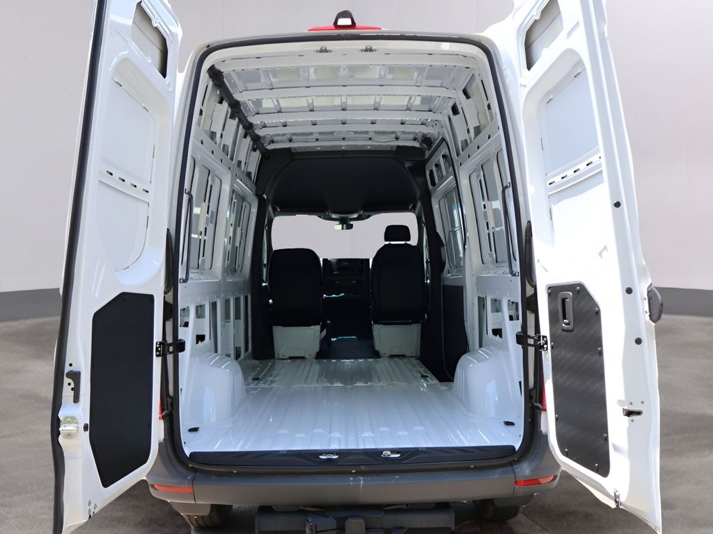 2025 Mercedes-Benz Sprinter 2500 Cargo 144 WB High Roof San Clemente CA