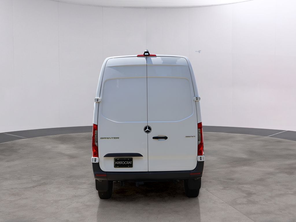 2025 Mercedes-Benz Sprinter 2500 Cargo 144 WB High Roof San Clemente CA
