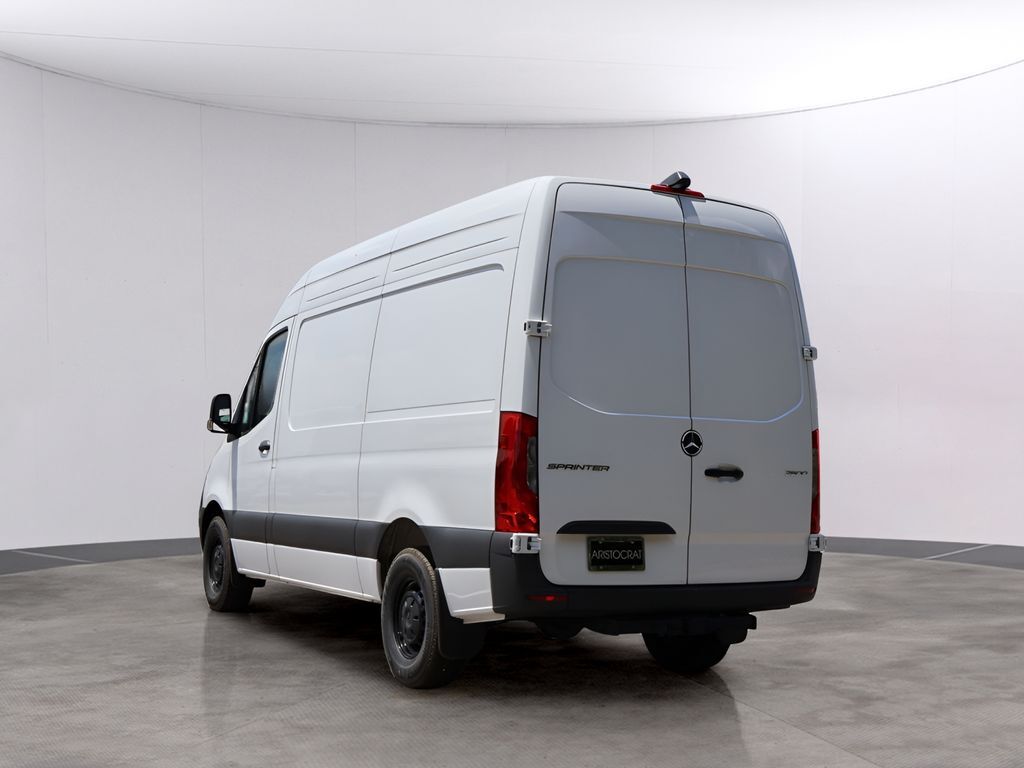 2025 Mercedes-Benz Sprinter 2500 Cargo 144 WB High Roof San Clemente CA
