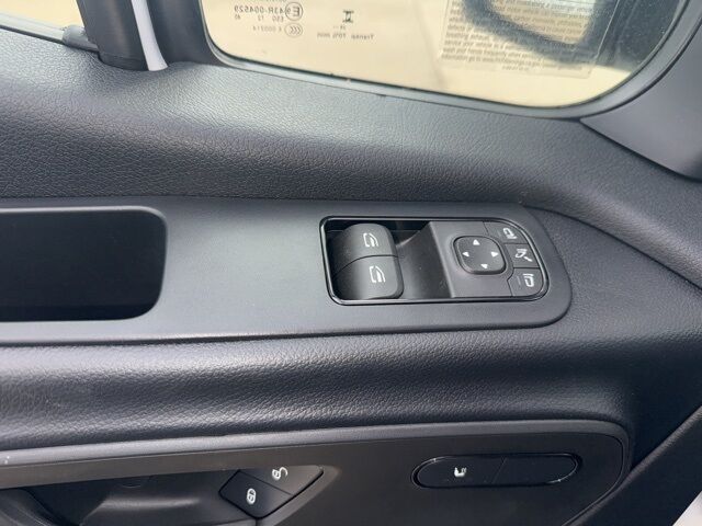 2025 Mercedes-Benz Sprinter 2500 Cargo 170 WB West Burlington IA 2025 Mercedes-Benz Sprinter 2500 Cargo 170 WB West Burlington IA