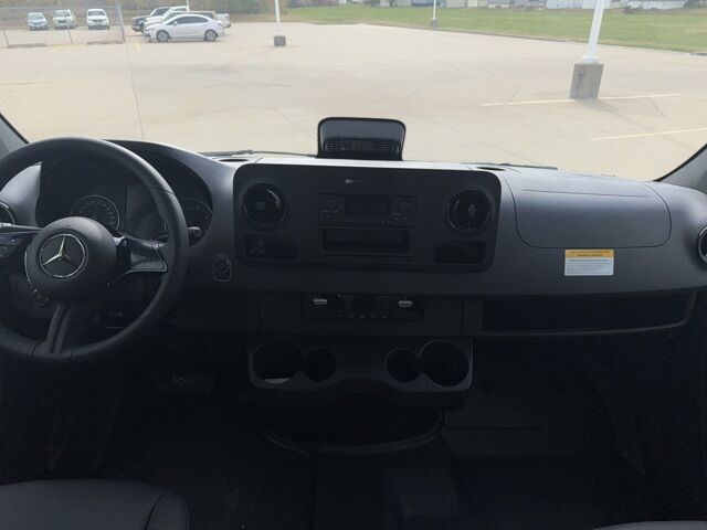 2025 Mercedes-Benz Sprinter 2500 Cargo 170 WB West Burlington IA 2025 Mercedes-Benz Sprinter 2500 Cargo 170 WB West Burlington IA