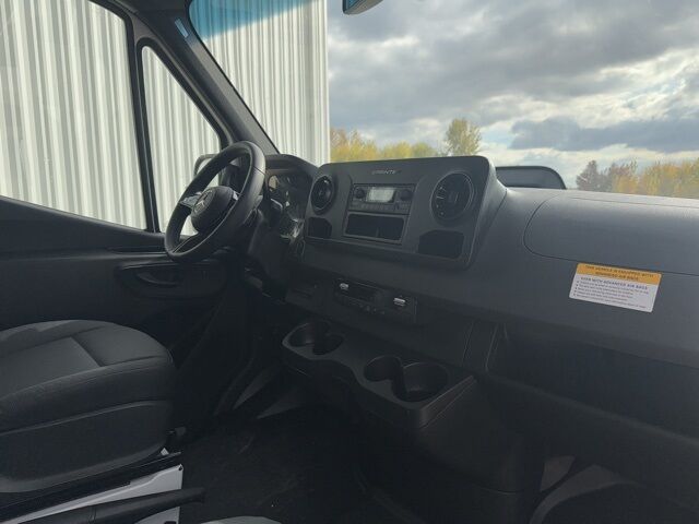 2025 Mercedes-Benz Sprinter 2500 Cargo 170 WB West Burlington IA 2025 Mercedes-Benz Sprinter 2500 Cargo 170 WB West Burlington IA