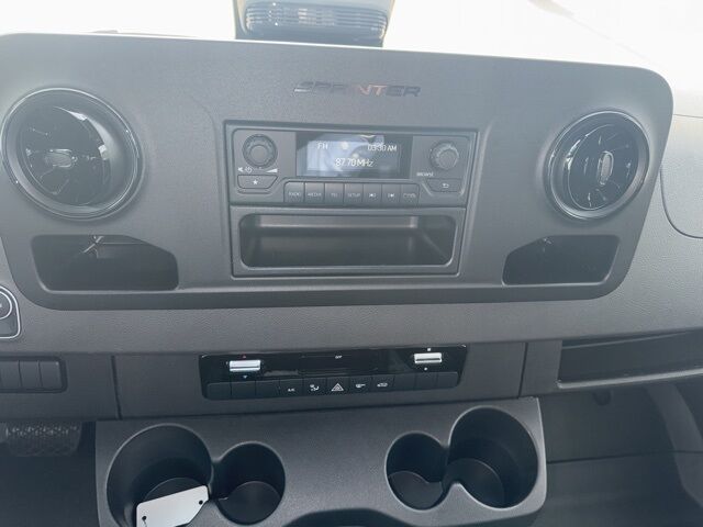 2025 Mercedes-Benz Sprinter 2500 Cargo 170 WB West Burlington IA 2025 Mercedes-Benz Sprinter 2500 Cargo 170 WB West Burlington IA