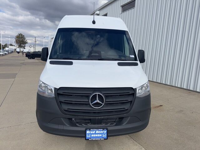 2025 Mercedes-Benz Sprinter 2500 Cargo 170 WB West Burlington IA 2025 Mercedes-Benz Sprinter 2500 Cargo 170 WB West Burlington IA